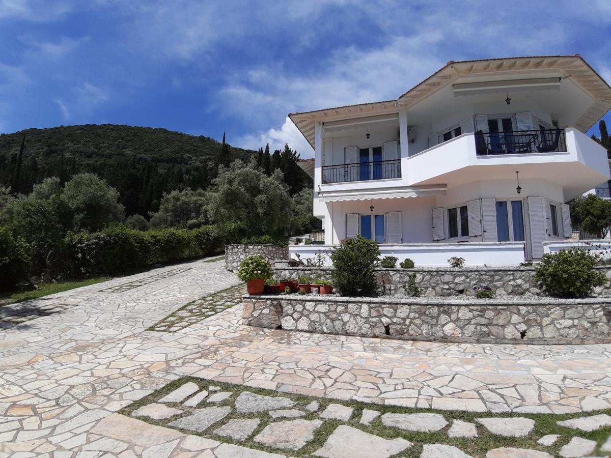 Korakias Seaview Villa Yénion Eksteriør bilde
