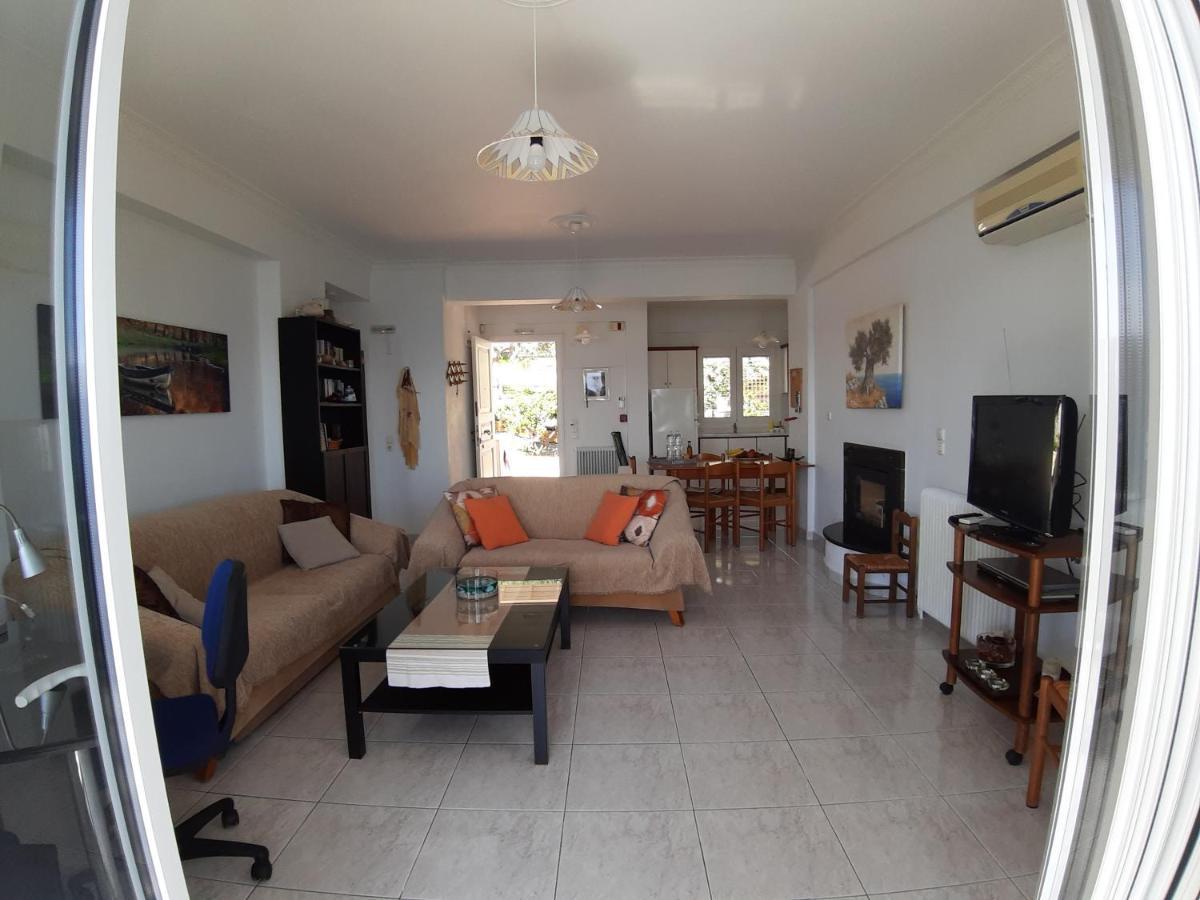 Korakias Seaview Villa Yénion Eksteriør bilde