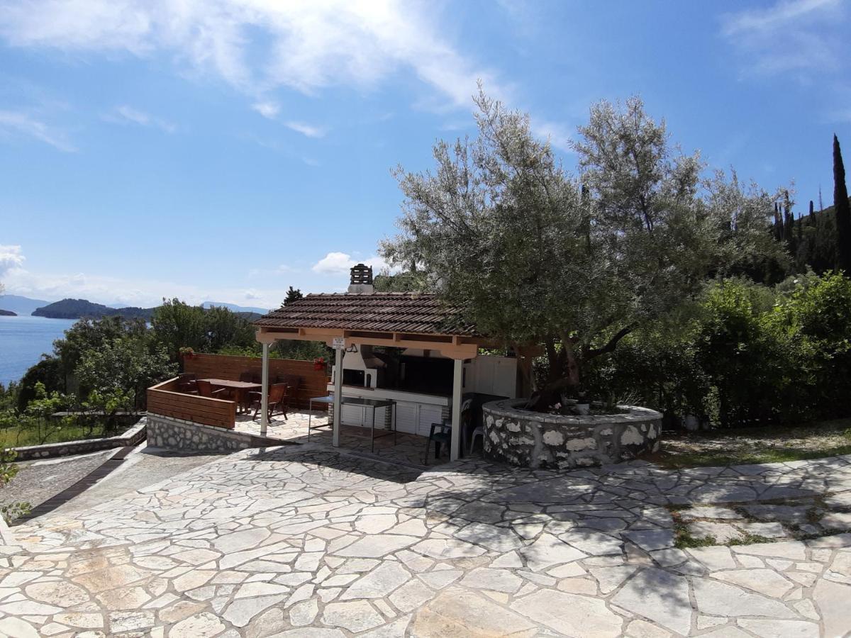 Korakias Seaview Villa Yénion Eksteriør bilde