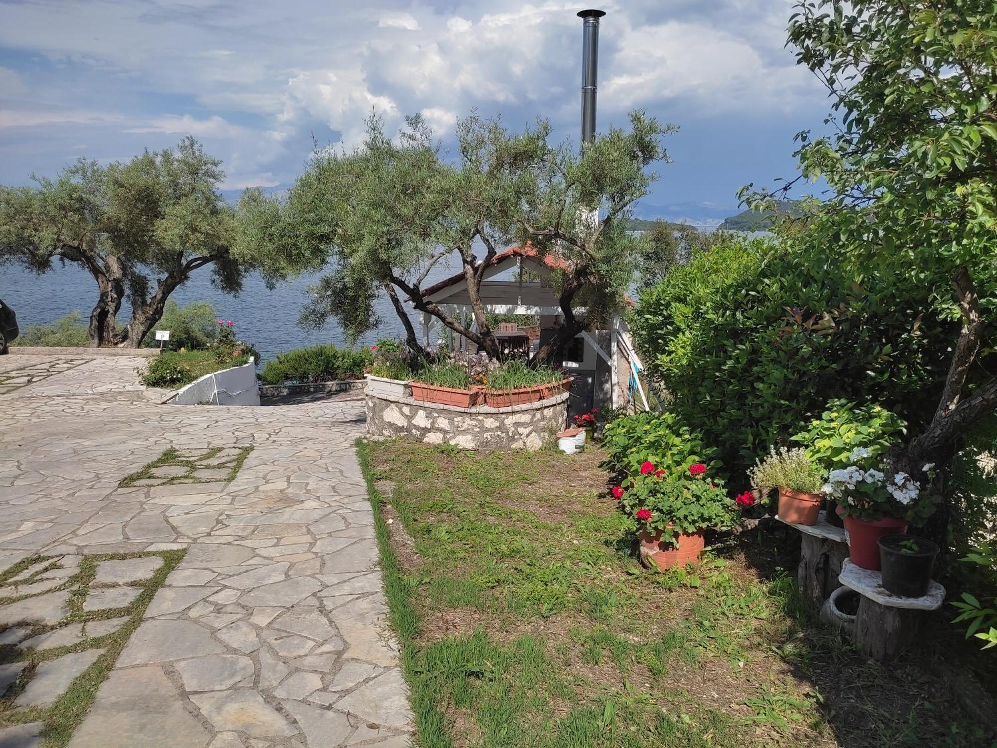 Korakias Seaview Villa Yénion Eksteriør bilde