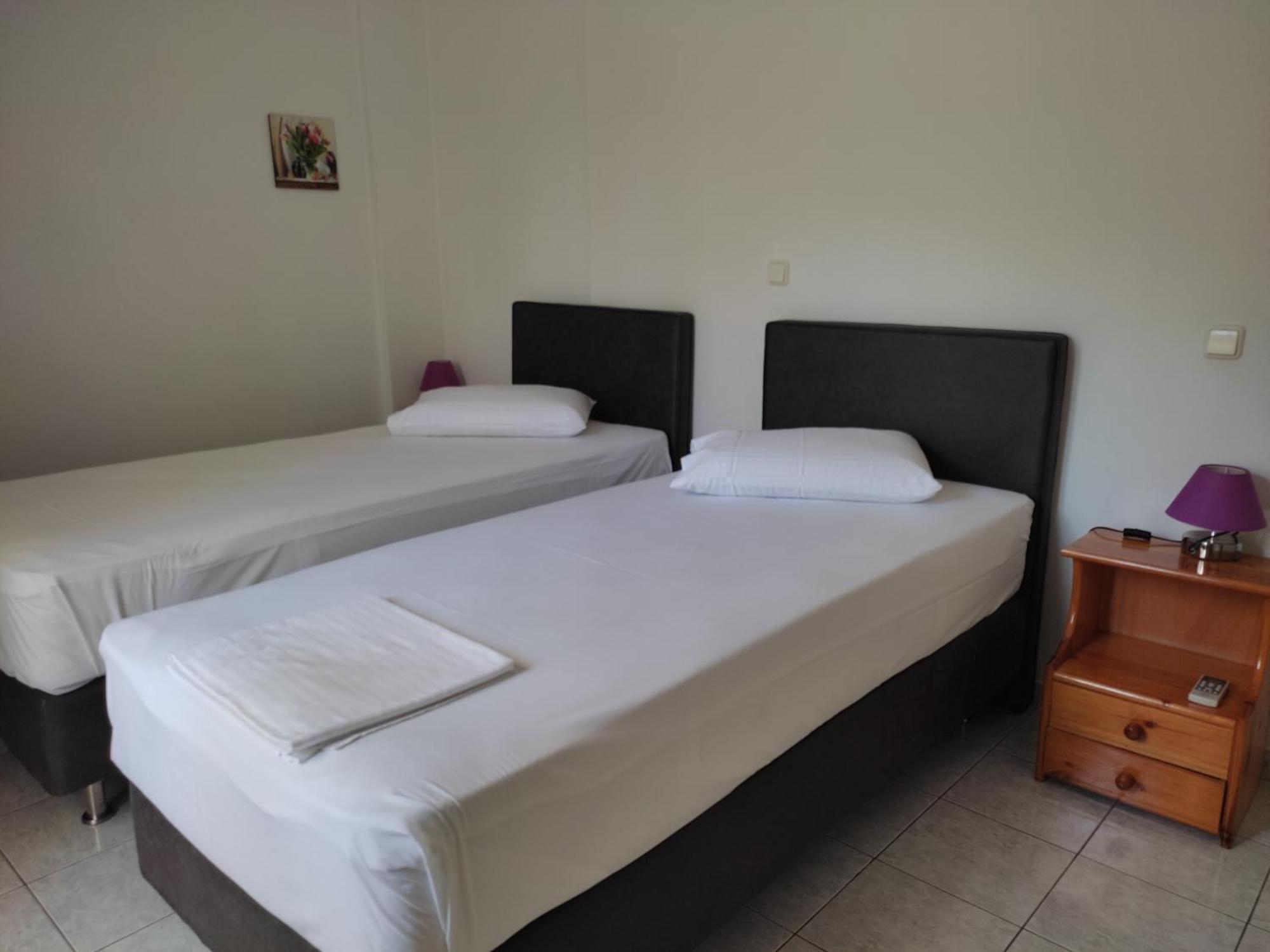 Korakias Seaview Villa Yénion Eksteriør bilde